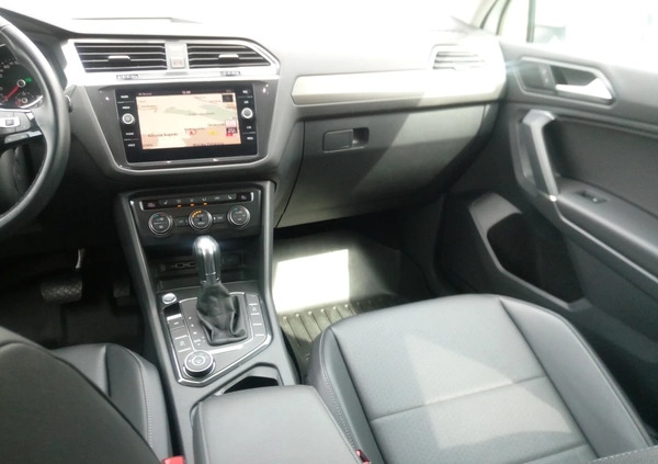 Volkswagen Tiguan Allspace cena 86800 przebieg: 81000, rok produkcji 2018 z Płońsk małe 254